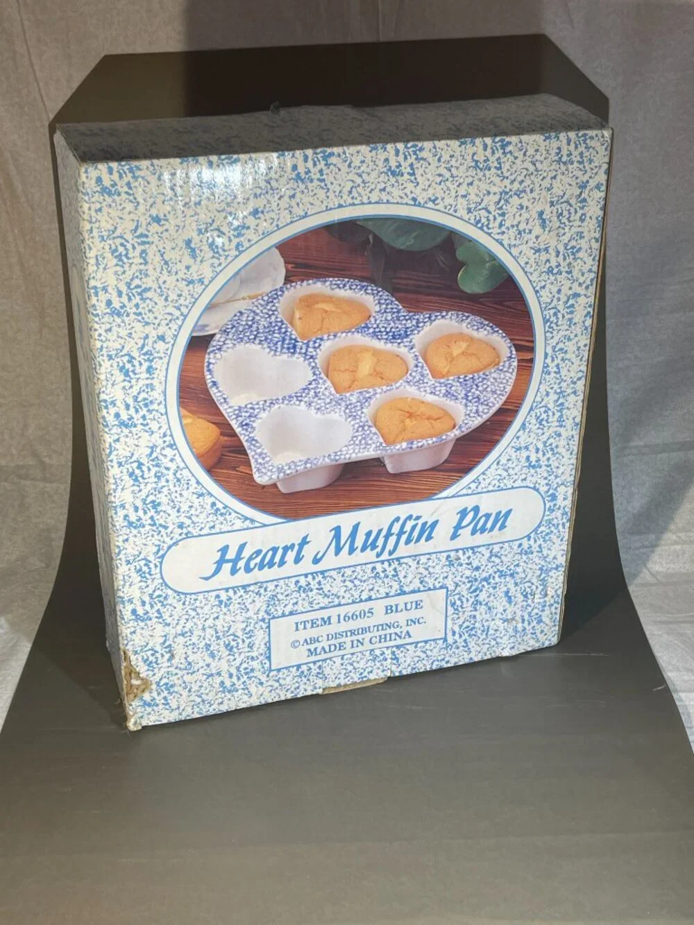 Vintage Blue Sponge Ceramic Heart Shaped Muffin Pan NIB (868)
